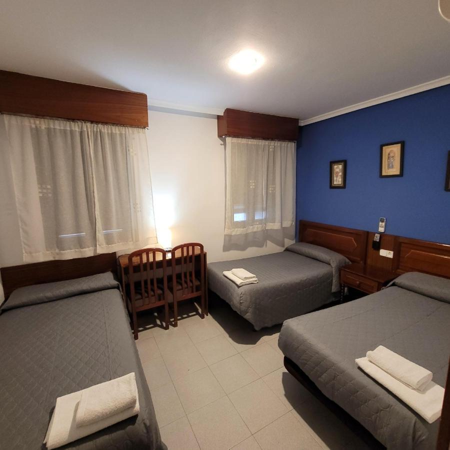 Hostal Pan America Madryt Zewnętrze zdjęcie